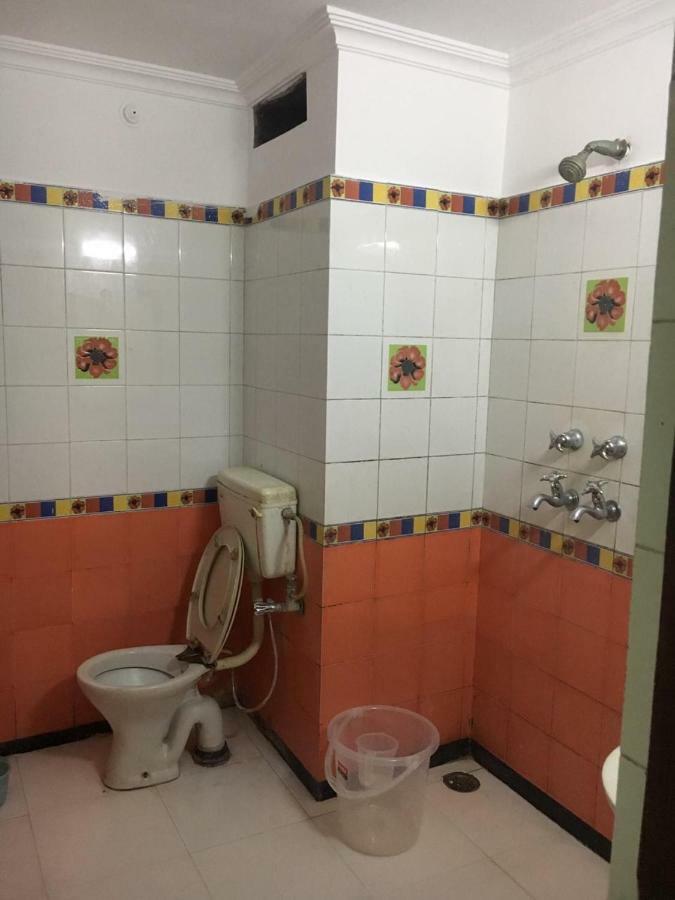 Hotel Poonam Rāipur Exterior foto